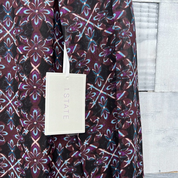 1. State Patterned Blouse - Picture 4 of 8